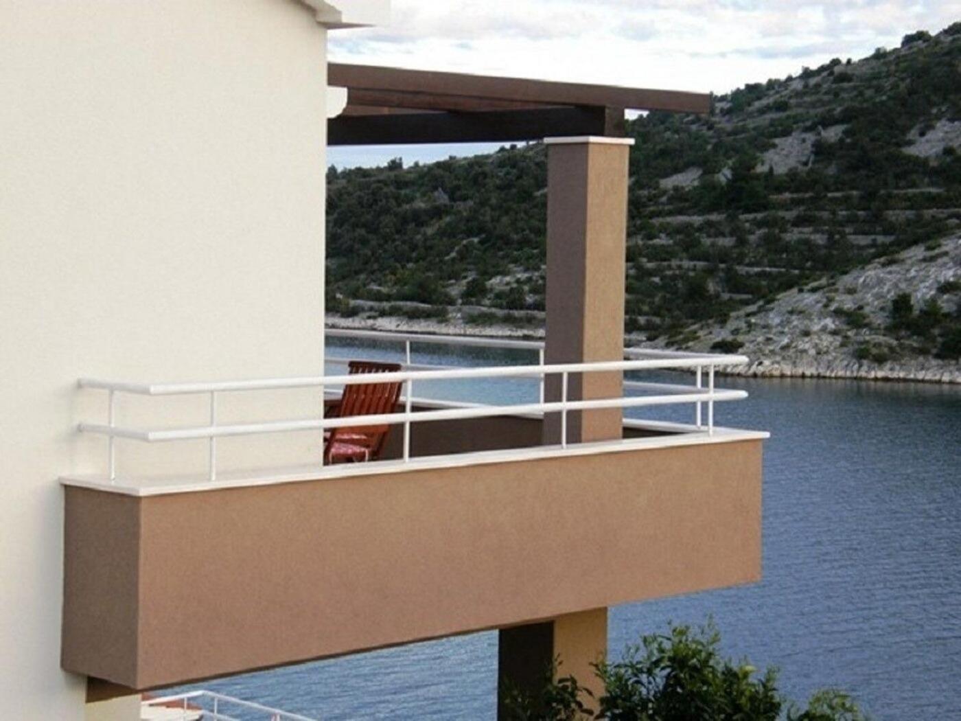 Apartments Ljubi Vinišće Exterior foto